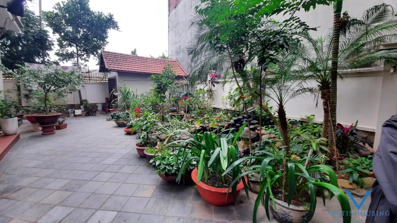 Nhà cho thuê tại Ngọc Thụy Long Biên