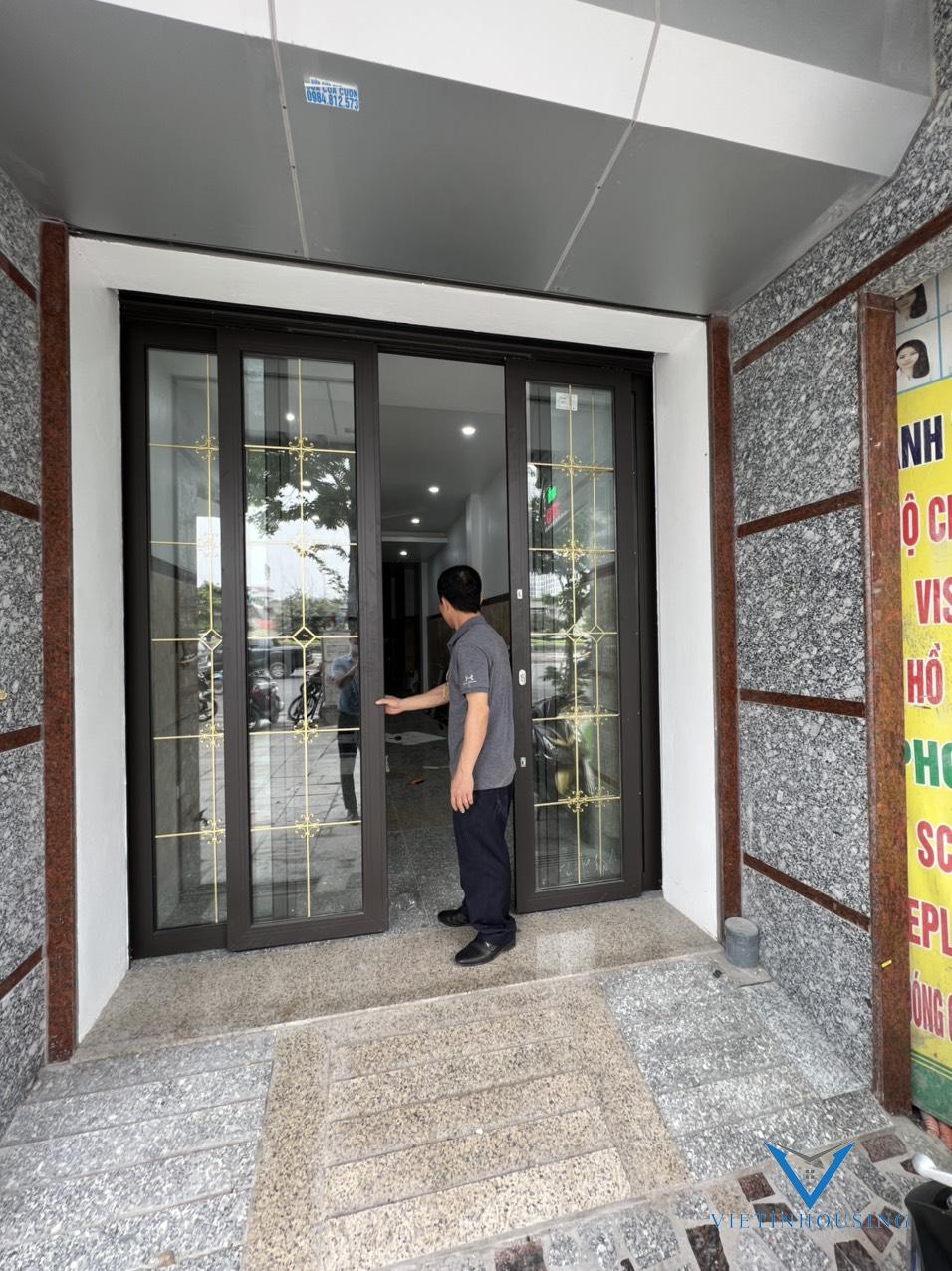 Cho thuê cả tòa nhà hoạc các sàn làm văn phòng  tại đường Nguyễn Trãi